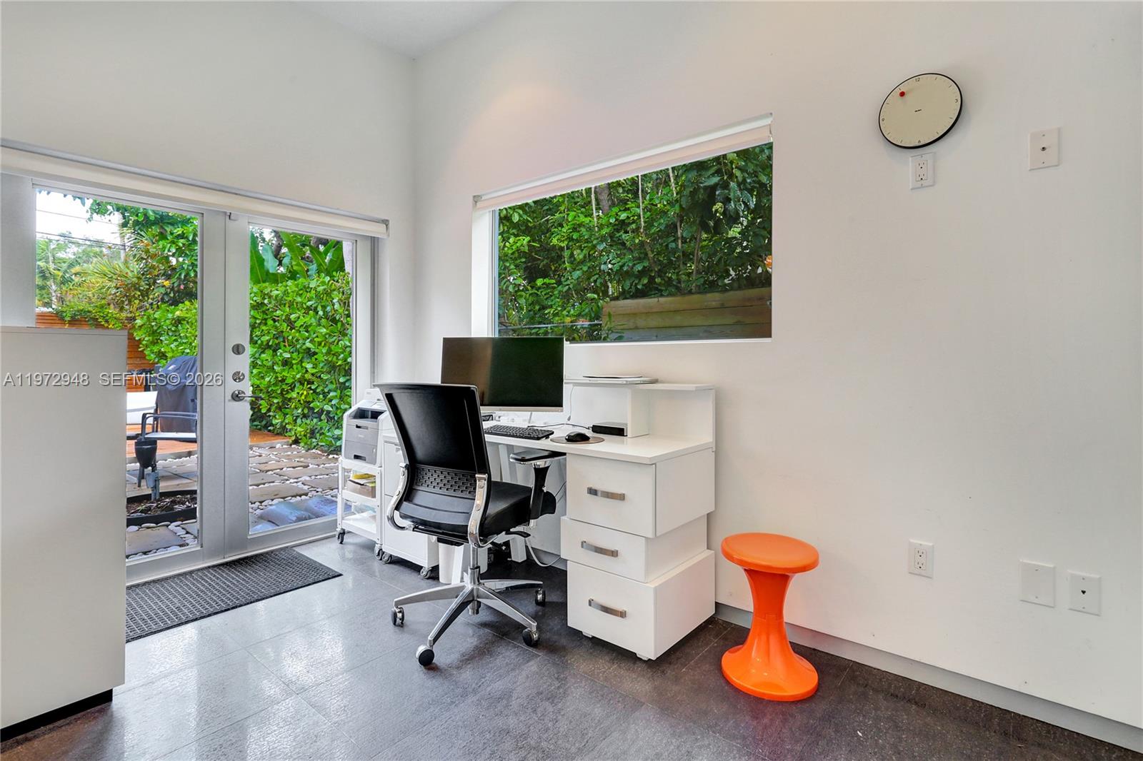 BAY HEIGHTS - Residential