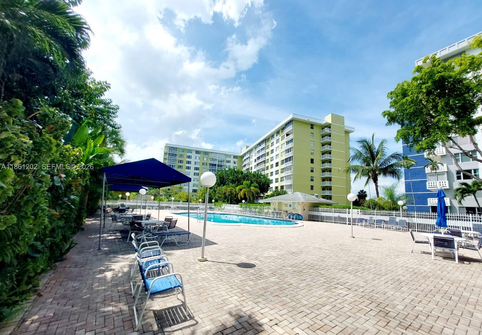 HILLCREST NO 21 CONDO - Residential