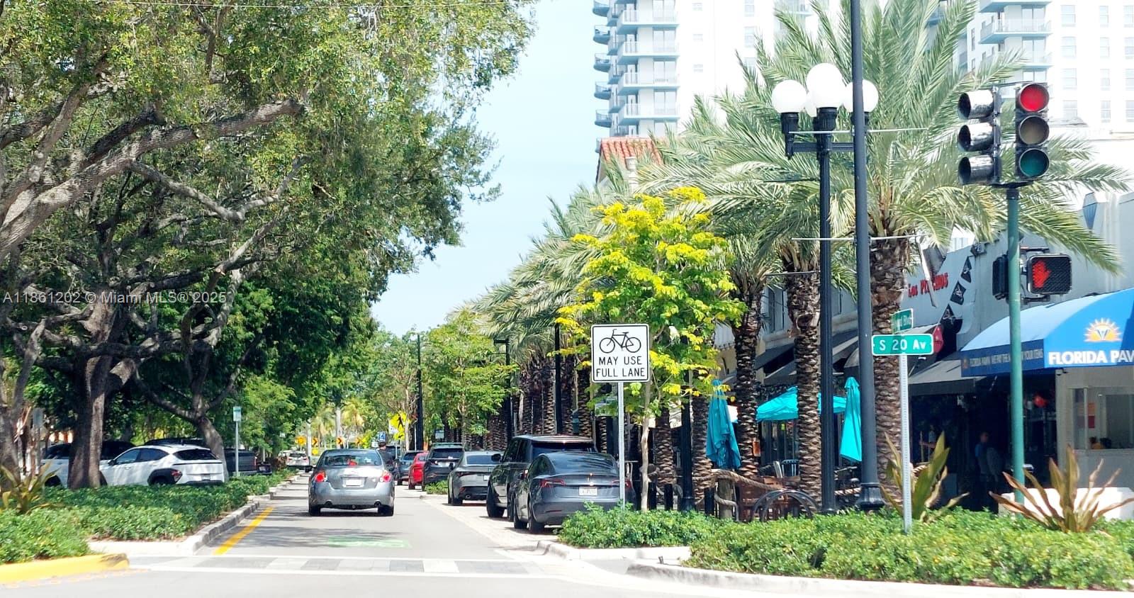 HILLCREST NO 21 CONDO - Residential