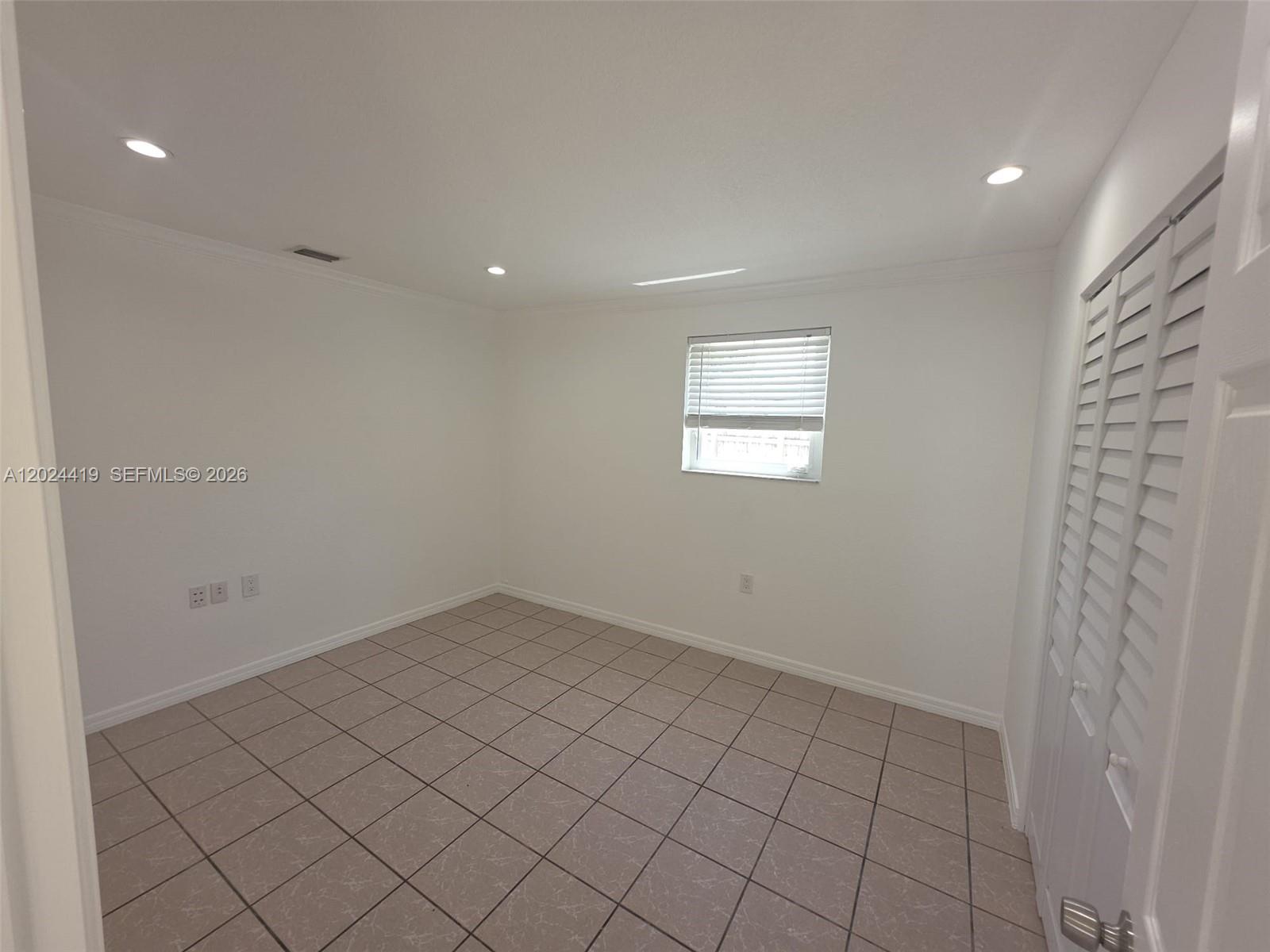 S CORAL HOMES SEC 3 - Residential Lease