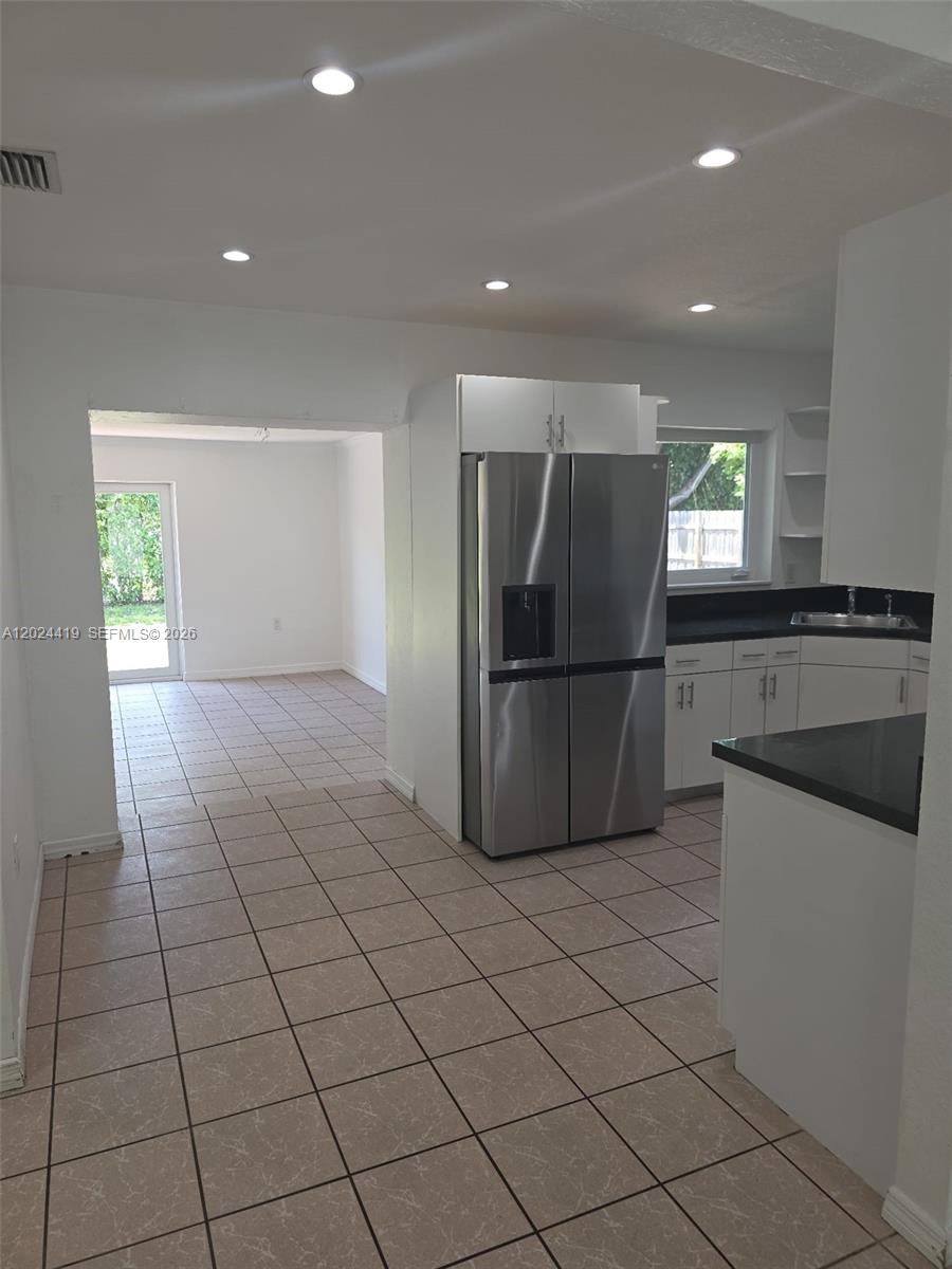 S CORAL HOMES SEC 3 - Residential Lease