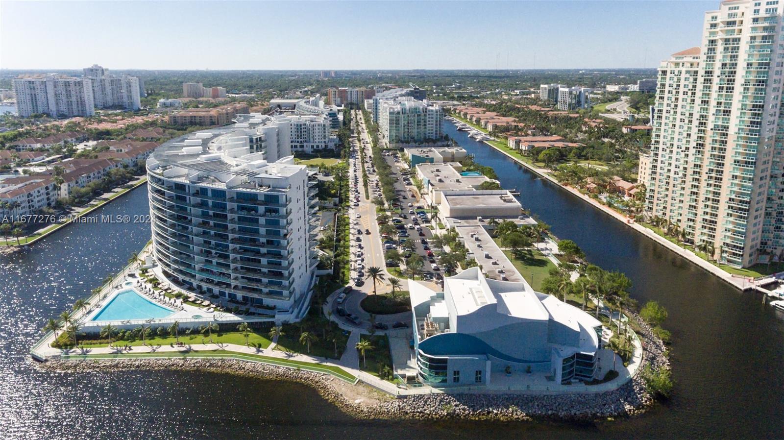 ECHO CONDO - Residential