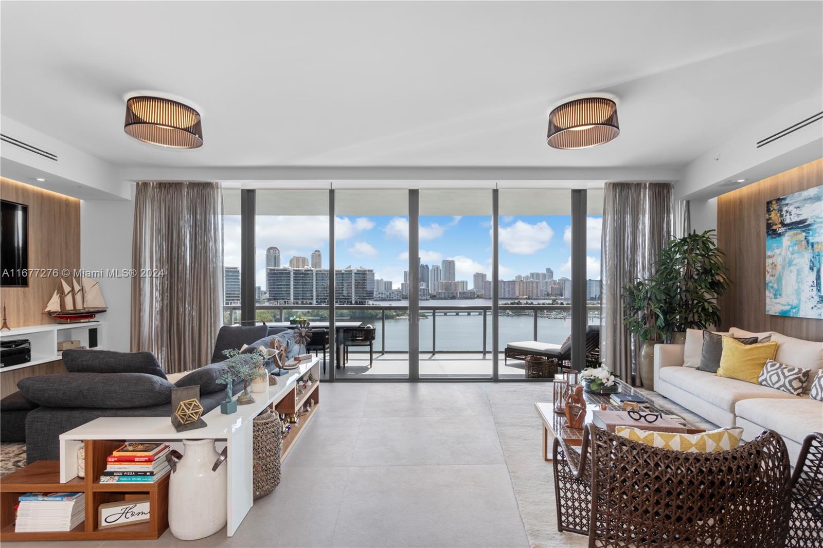 ECHO CONDO - Residential