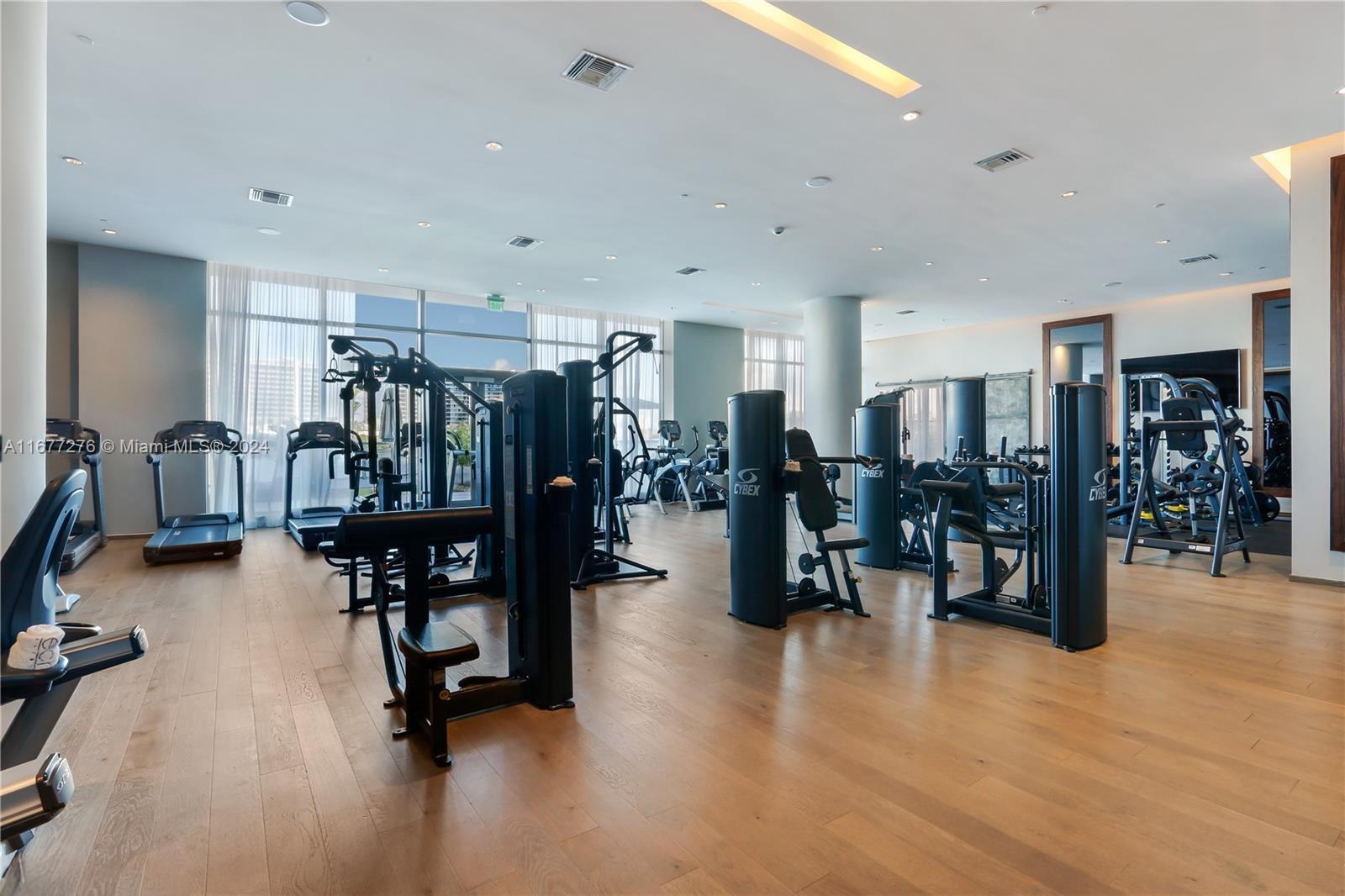 ECHO CONDO - Residential