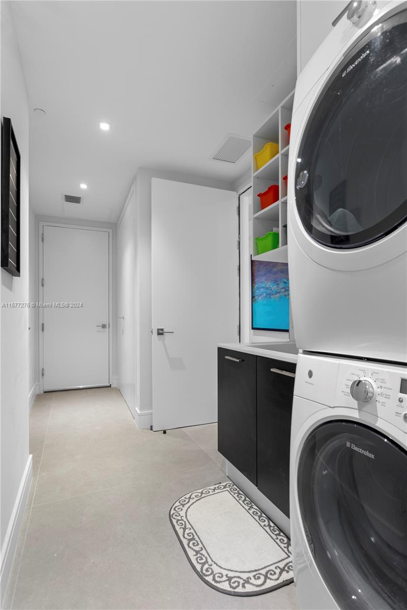 ECHO CONDO - Residential