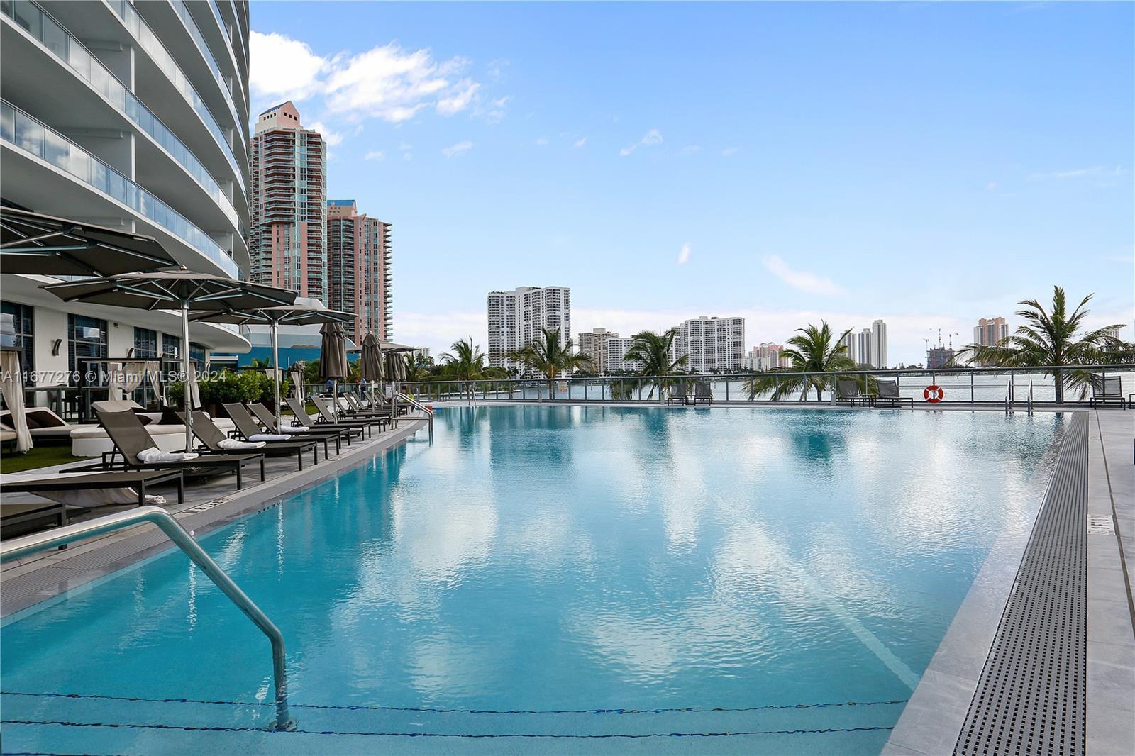 ECHO CONDO - Residential