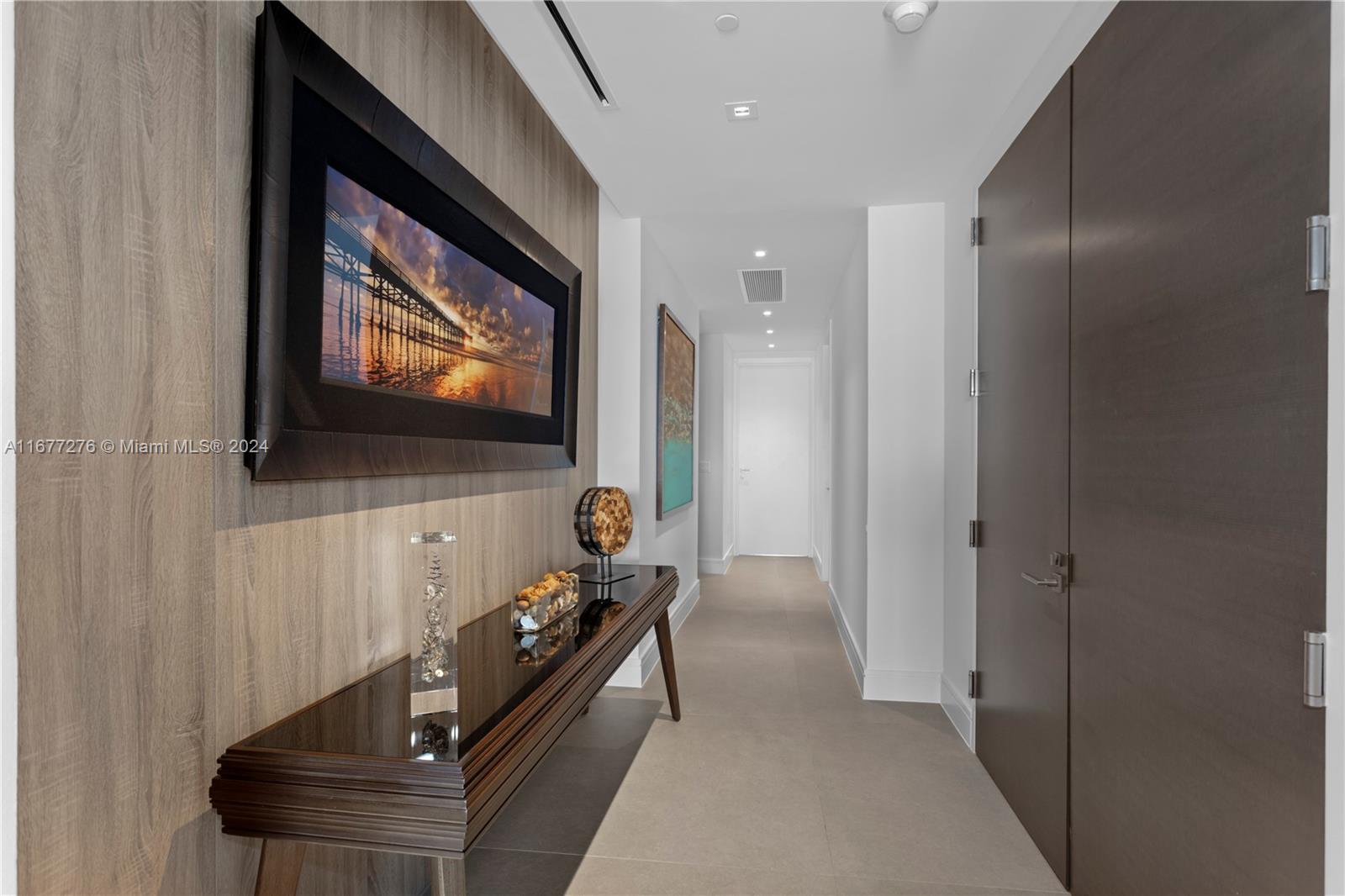 ECHO CONDO - Residential