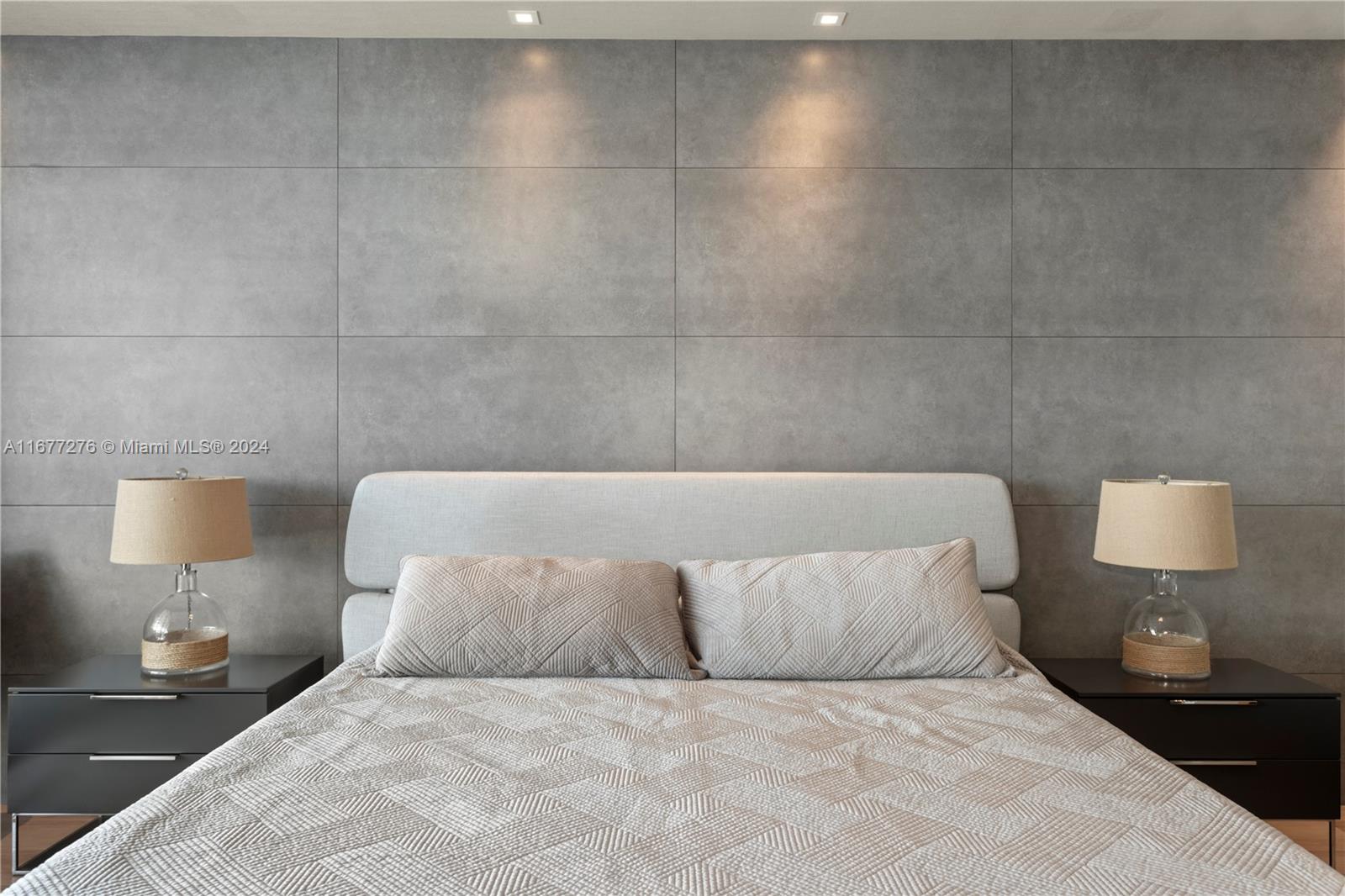 ECHO CONDO - Residential