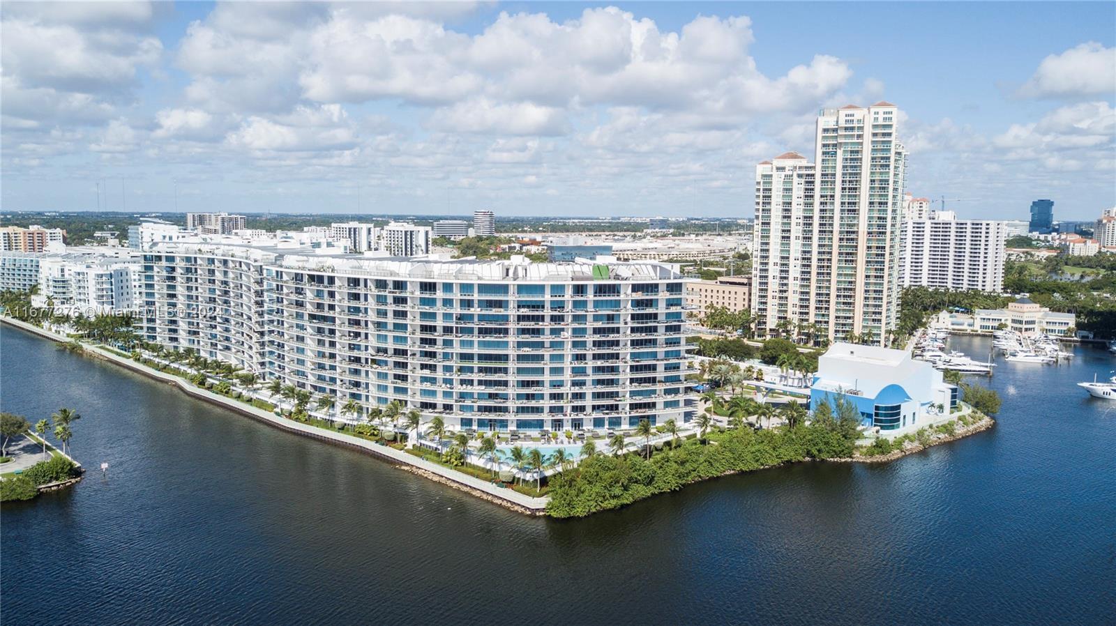 ECHO CONDO - Residential