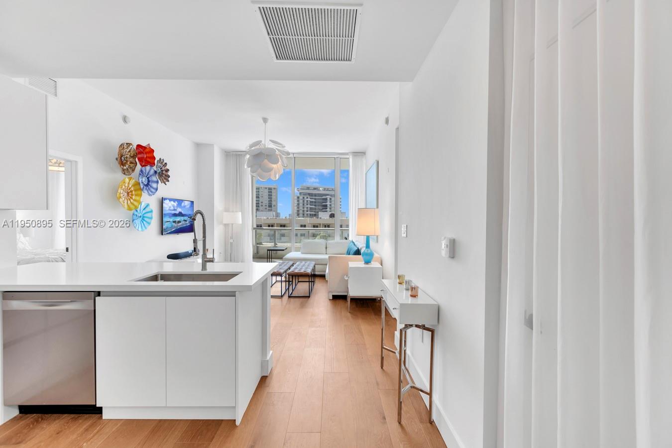 6799 Collins Ave 412