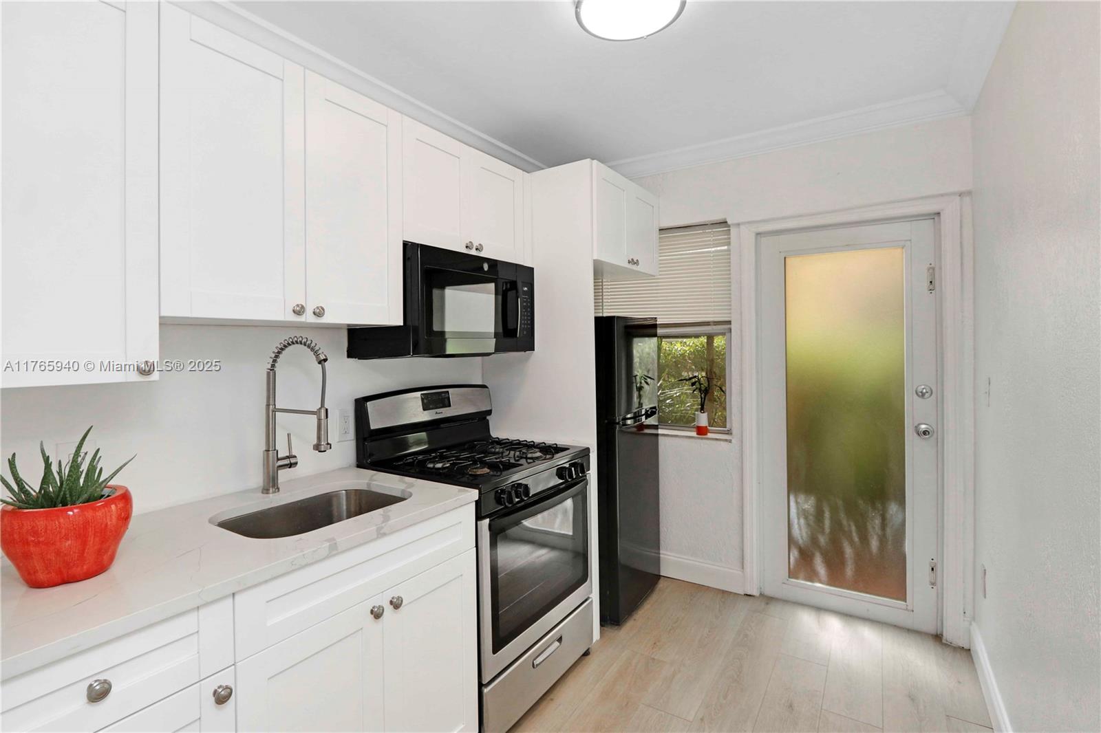 Property for Sale at 6831 Abbott Ave 3, Miami Beach, Miami-Dade County, Florida - Bedrooms: 1 
Bathrooms: 1  - $225,000