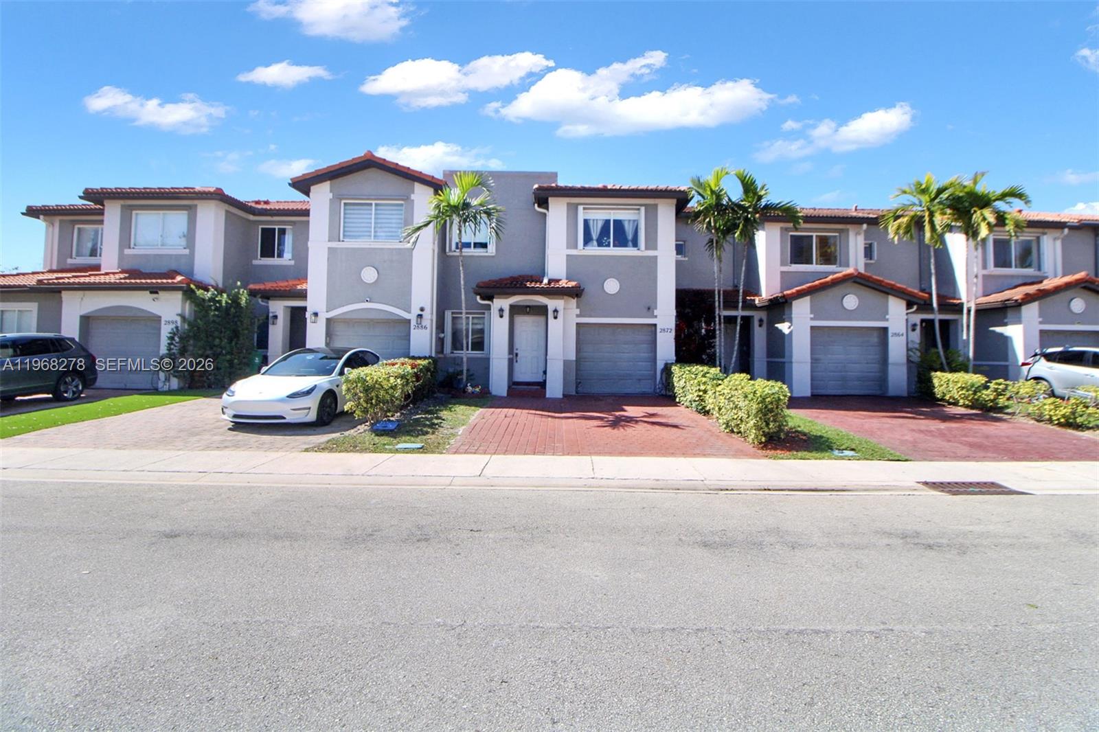 POD 14 AT MONARCH LAKES - Residential