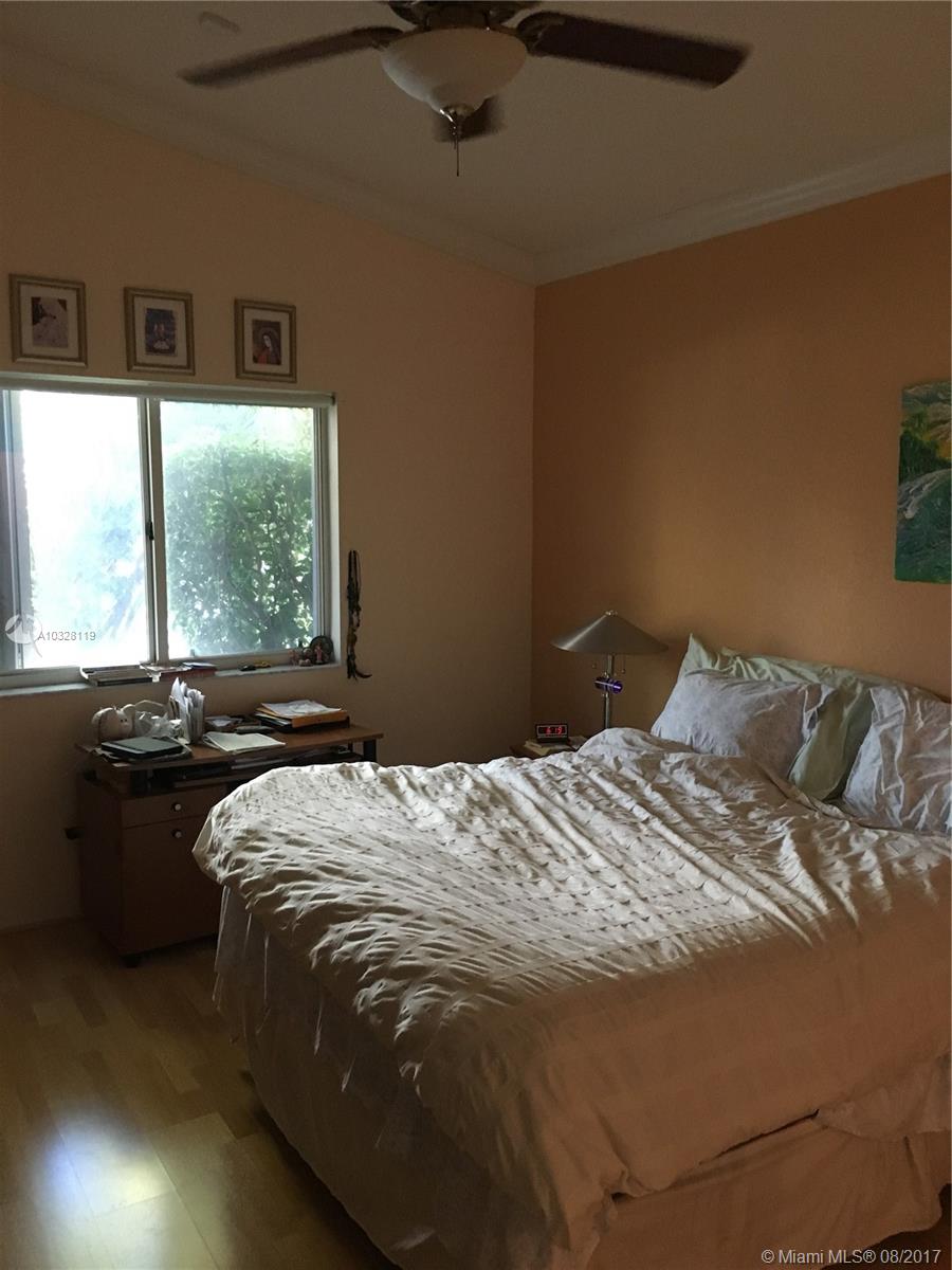 Reserve At Doral - Residential