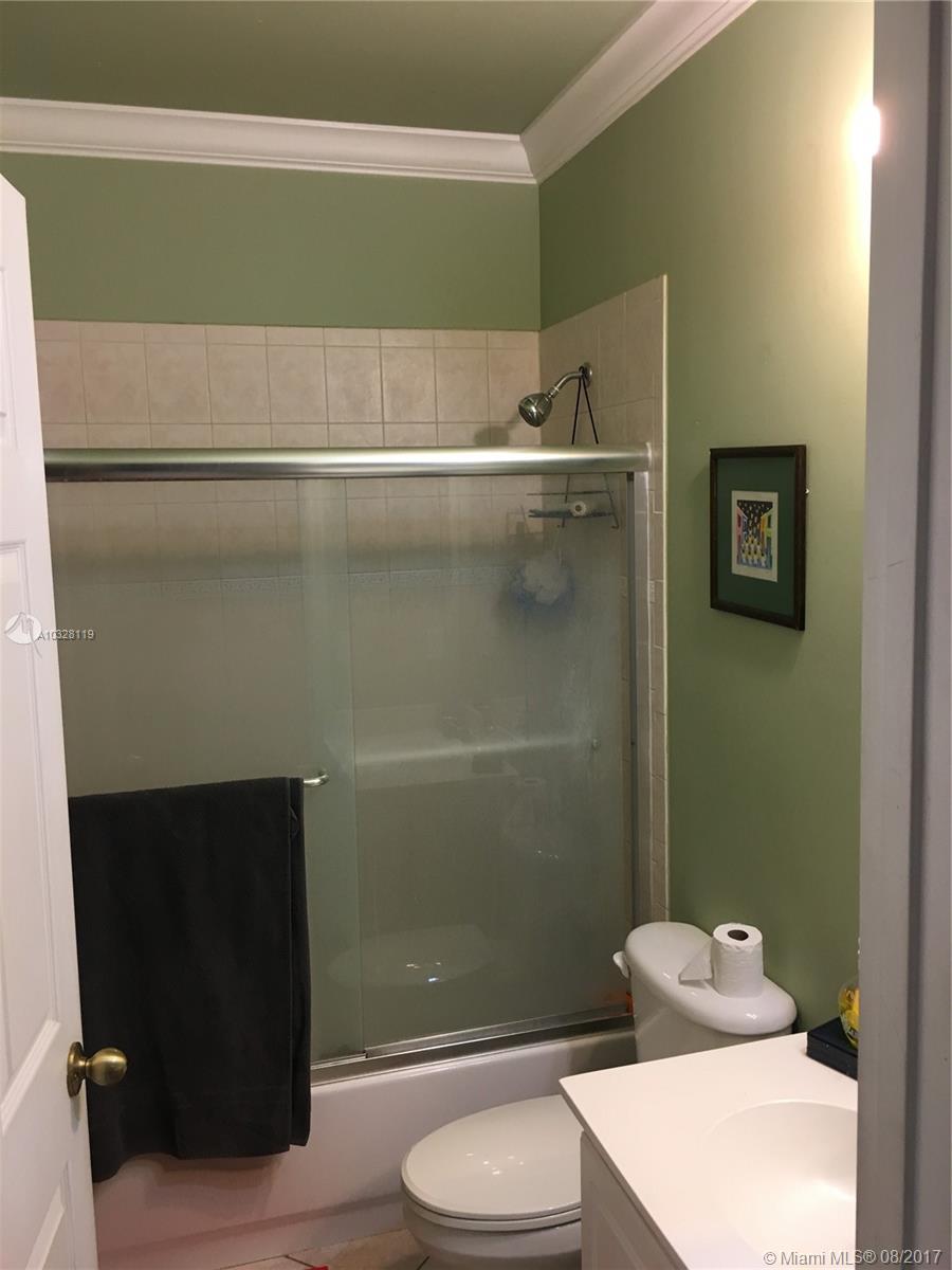 Reserve At Doral - Residential