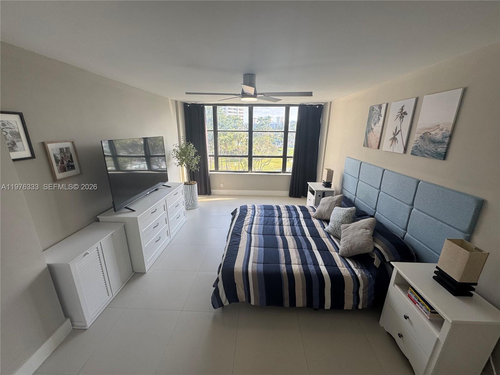 OLYMPUS CONDO PHASE - Residential