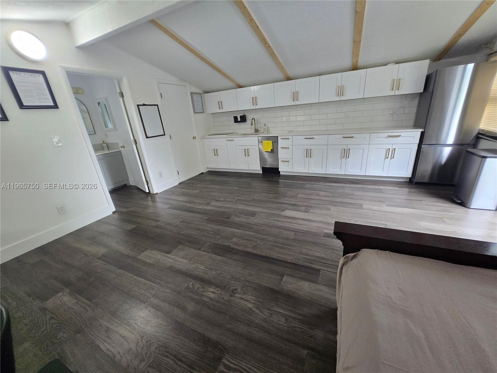 Horse Acres - Residential