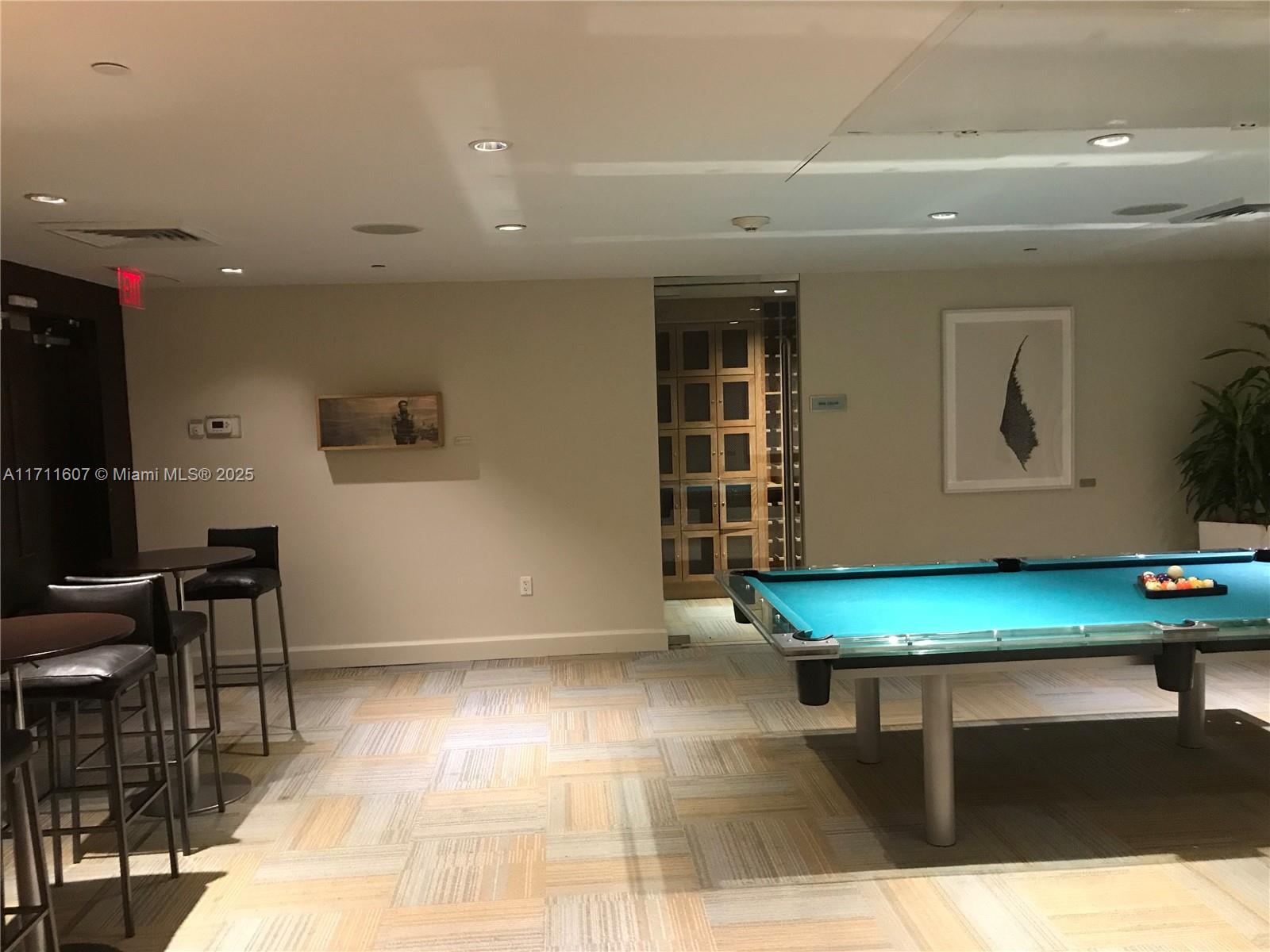 THE PLAZA 901 BRICKELL - Residential Lease