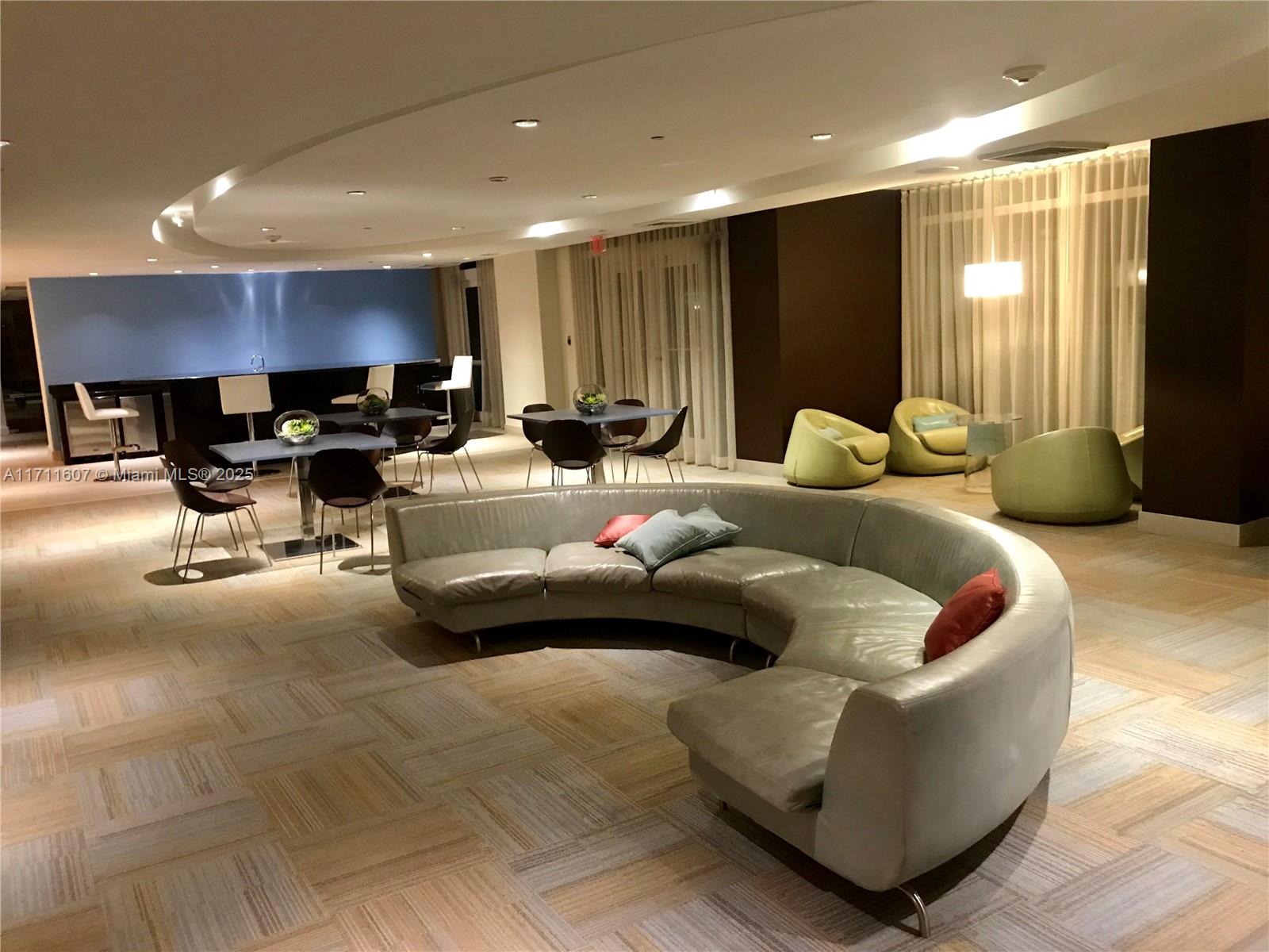 THE PLAZA 901 BRICKELL - Residential Lease