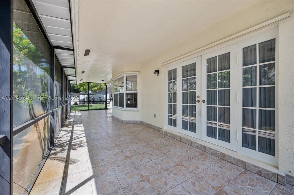 Photo of 4870 Hawkes Bluff Ave, Davie, FL 33331 (MLS # A12045240)