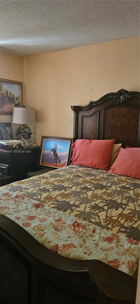 CYPRESS CHASE CONDO NO 8 - Residential