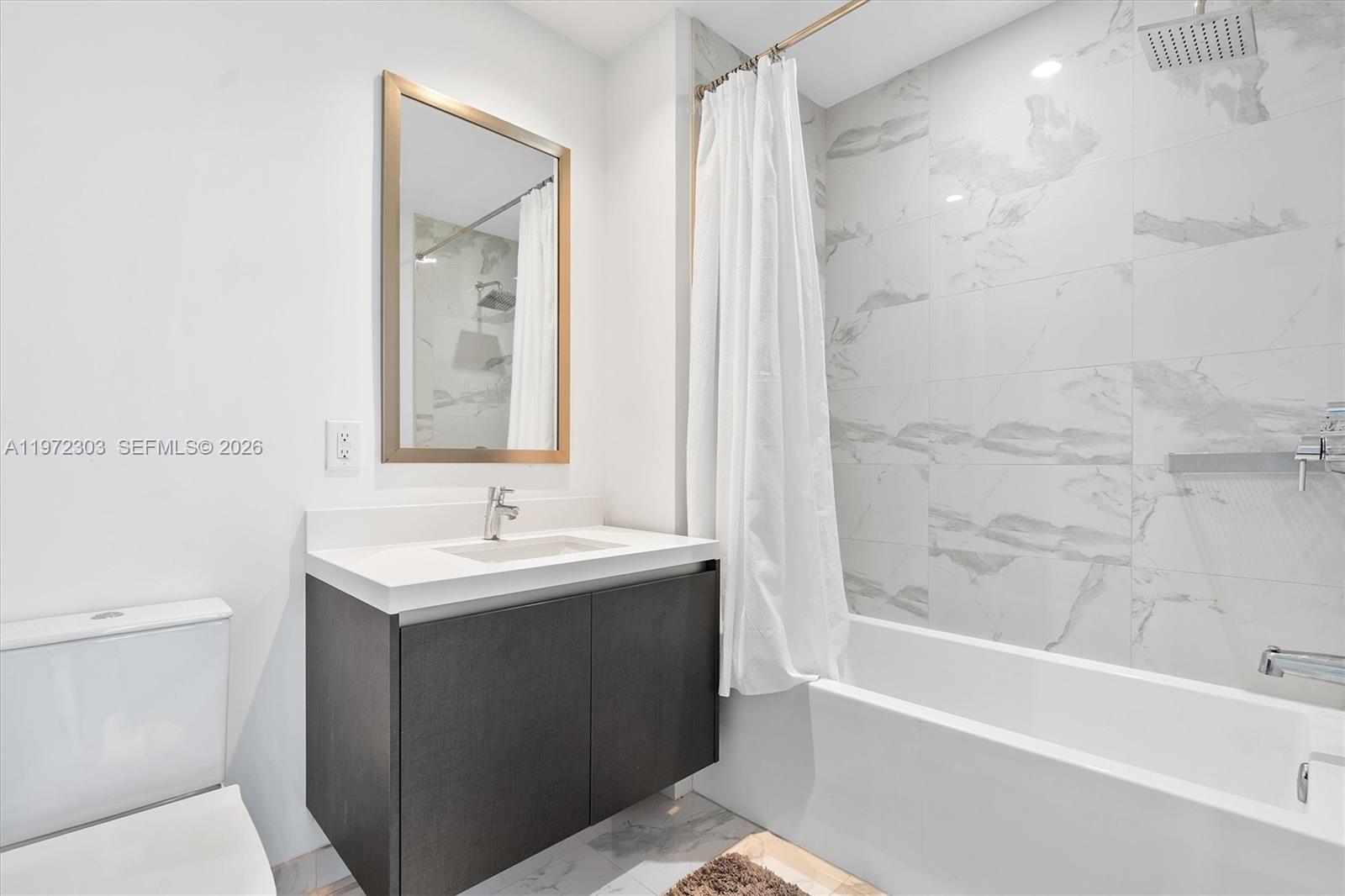 PARAMOUNT MIAMI WORLDCENT - Residential