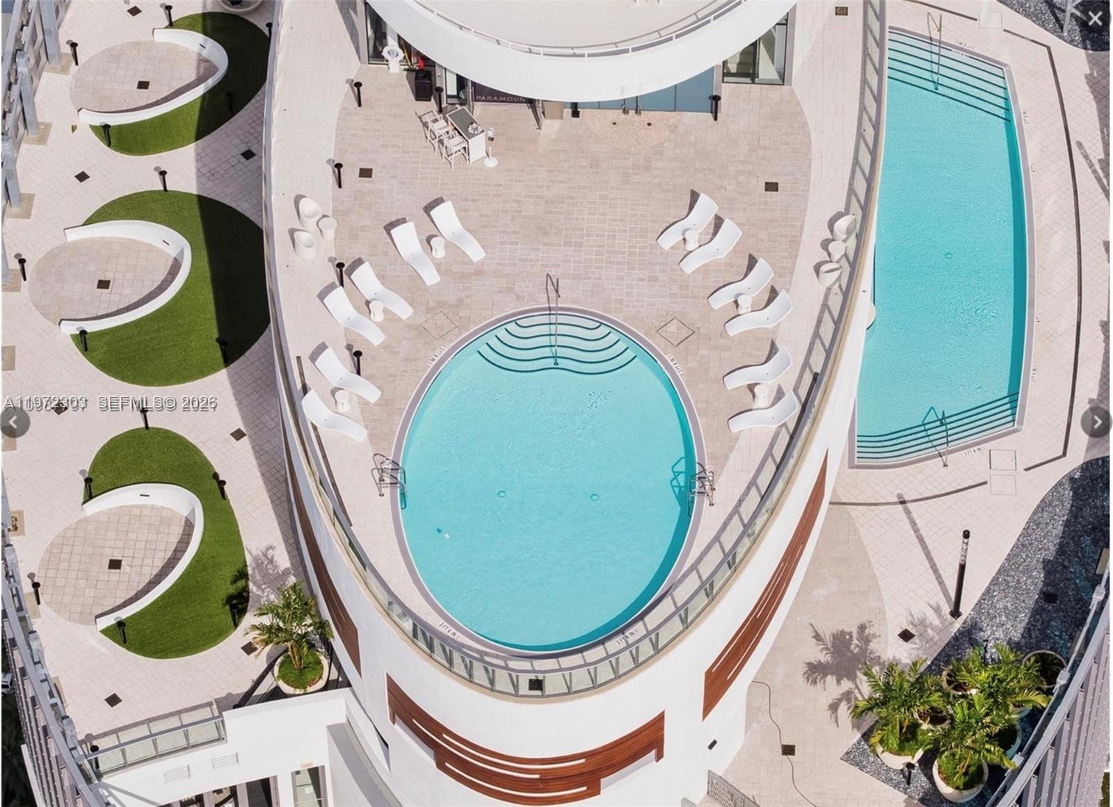 PARAMOUNT MIAMI WORLDCENT - Residential