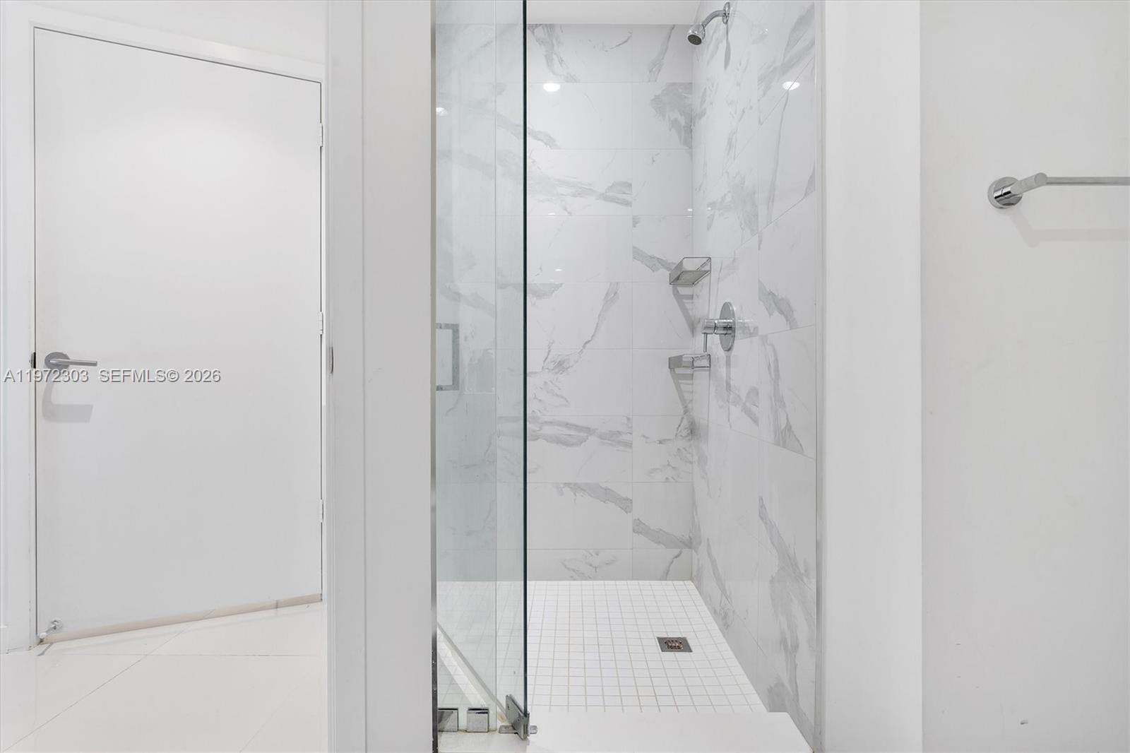 PARAMOUNT MIAMI WORLDCENT - Residential