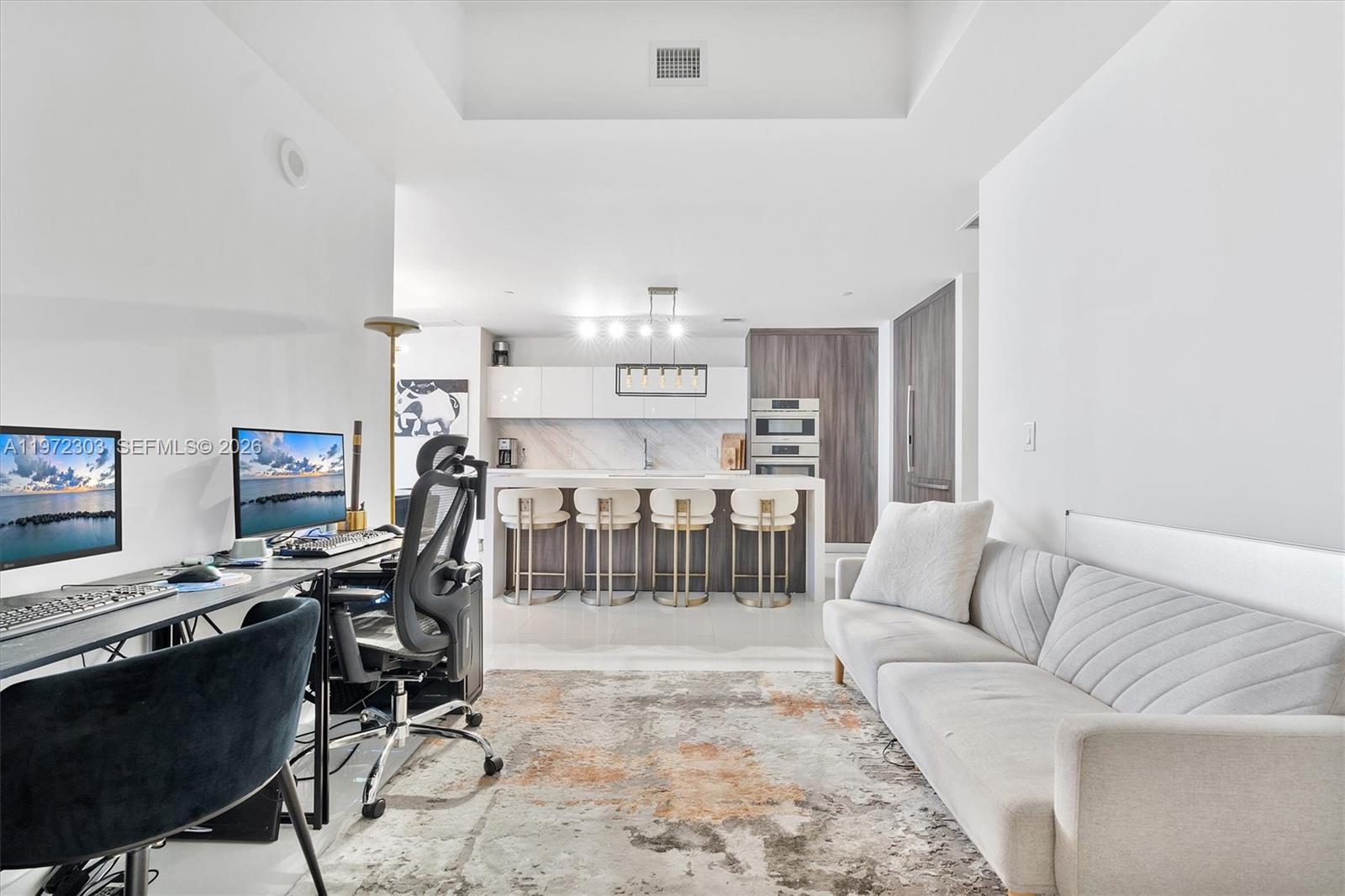 PARAMOUNT MIAMI WORLDCENT - Residential