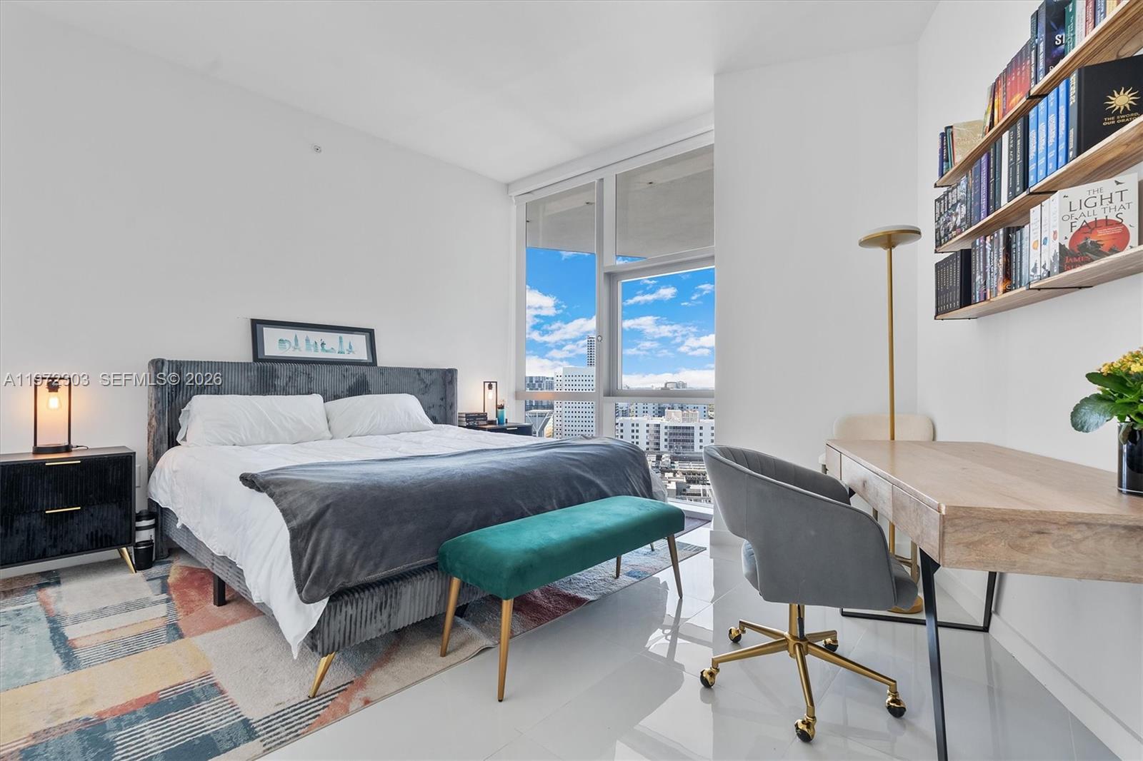 PARAMOUNT MIAMI WORLDCENT - Residential