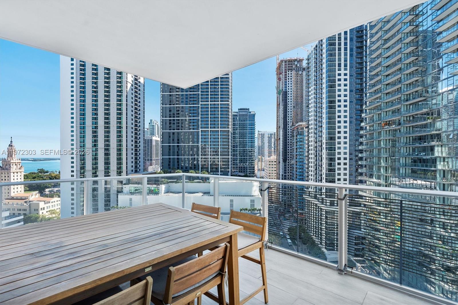 PARAMOUNT MIAMI WORLDCENT - Residential