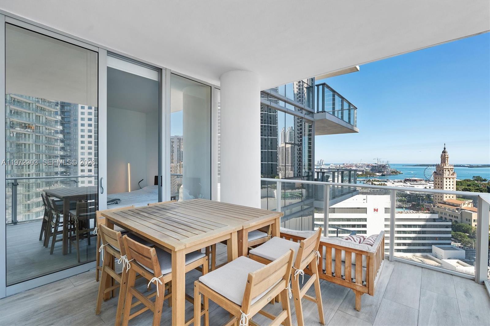 PARAMOUNT MIAMI WORLDCENT - Residential