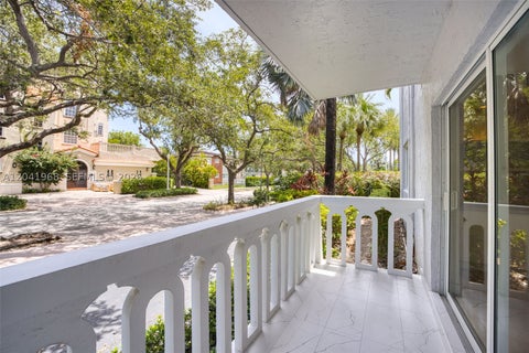 Tiny photo for 100 Edgewater Dr #142, Coral Gables, FL 33133 (MLS # A12041968)