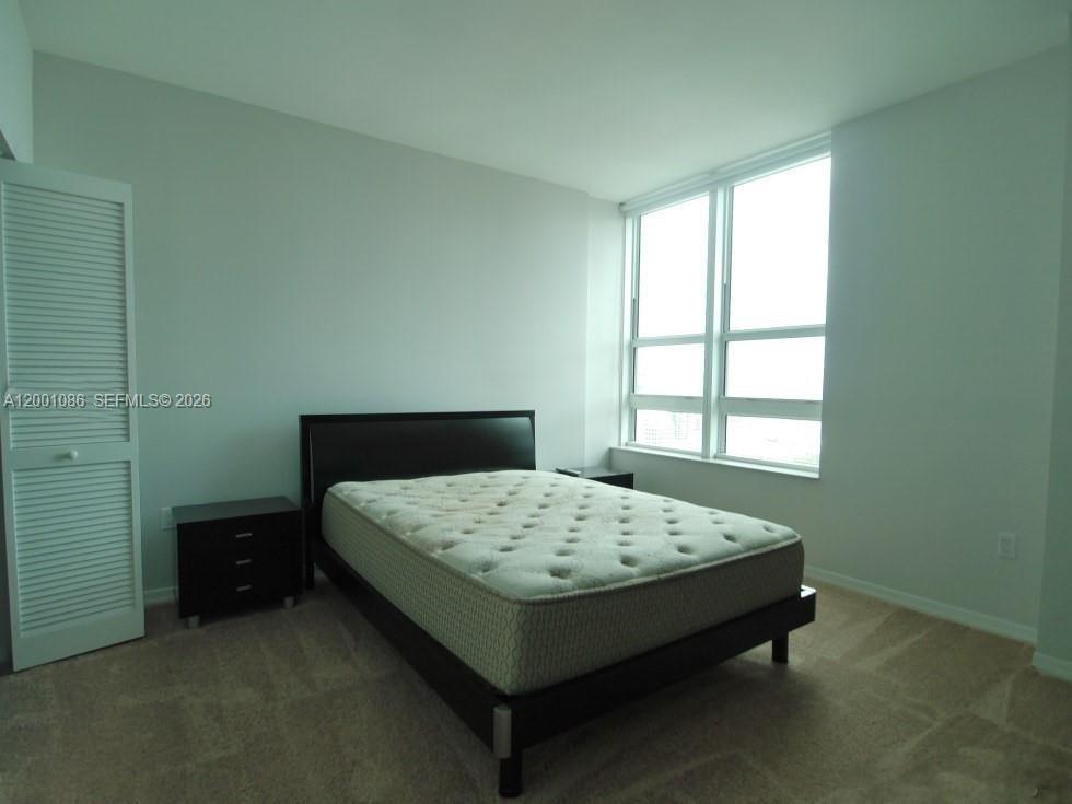 THE PLAZA 901 BRICKELL CO - Residential