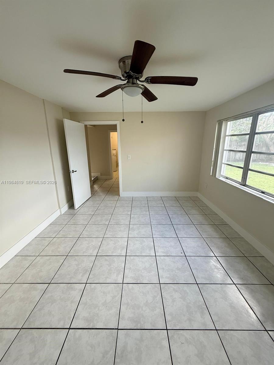 HMSTD LAKE PARK HOMES - Residential