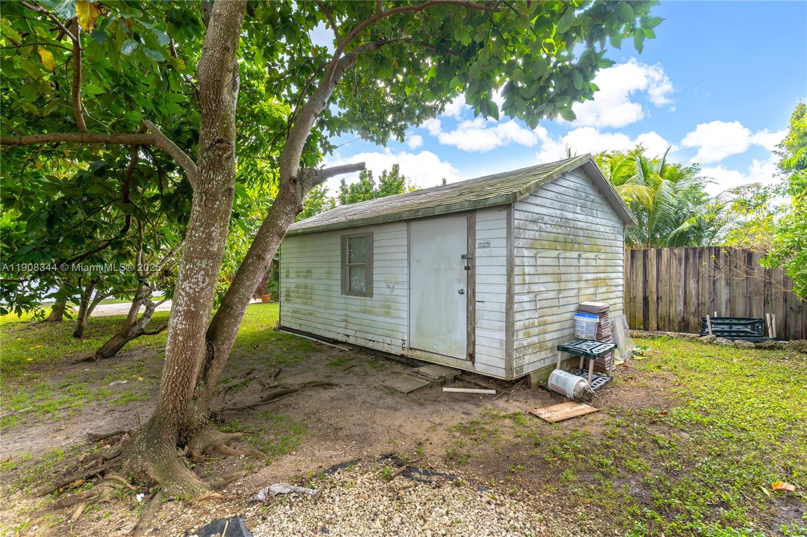 BEL-AIRE HOMES 1ST ADDN - Residential