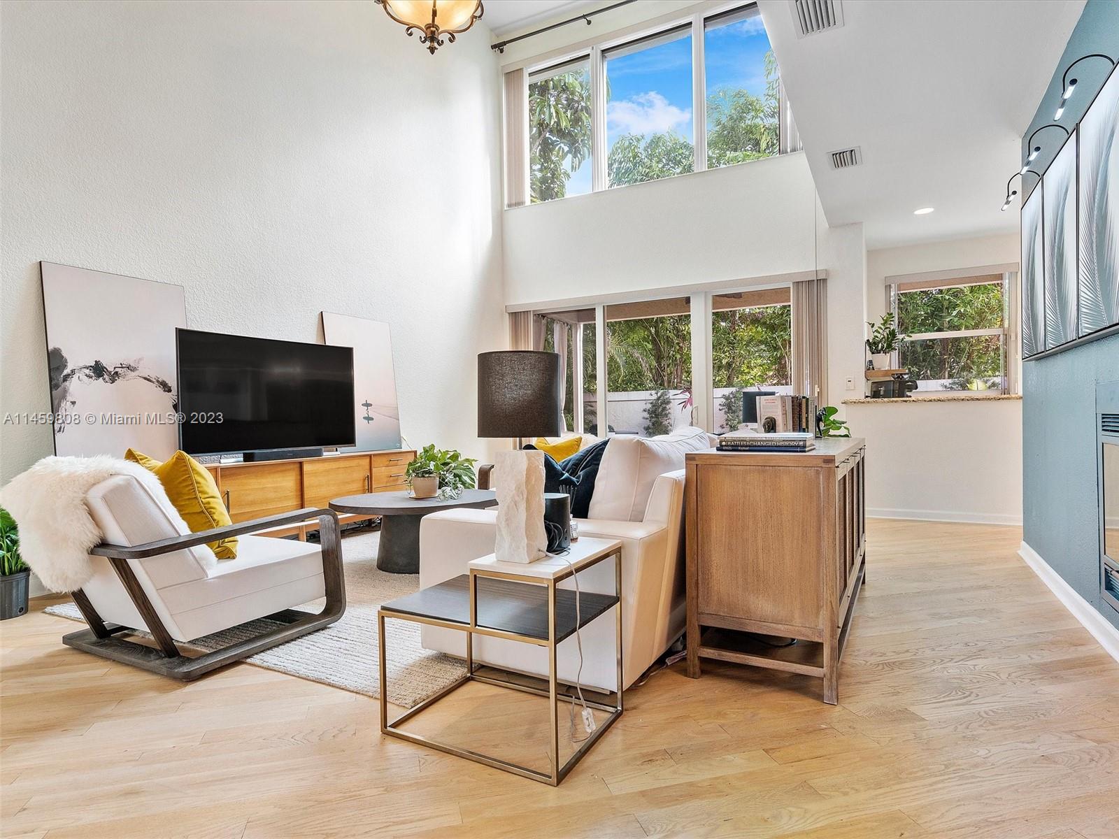 VICTORIA PARK CORR AMEN P - Residential