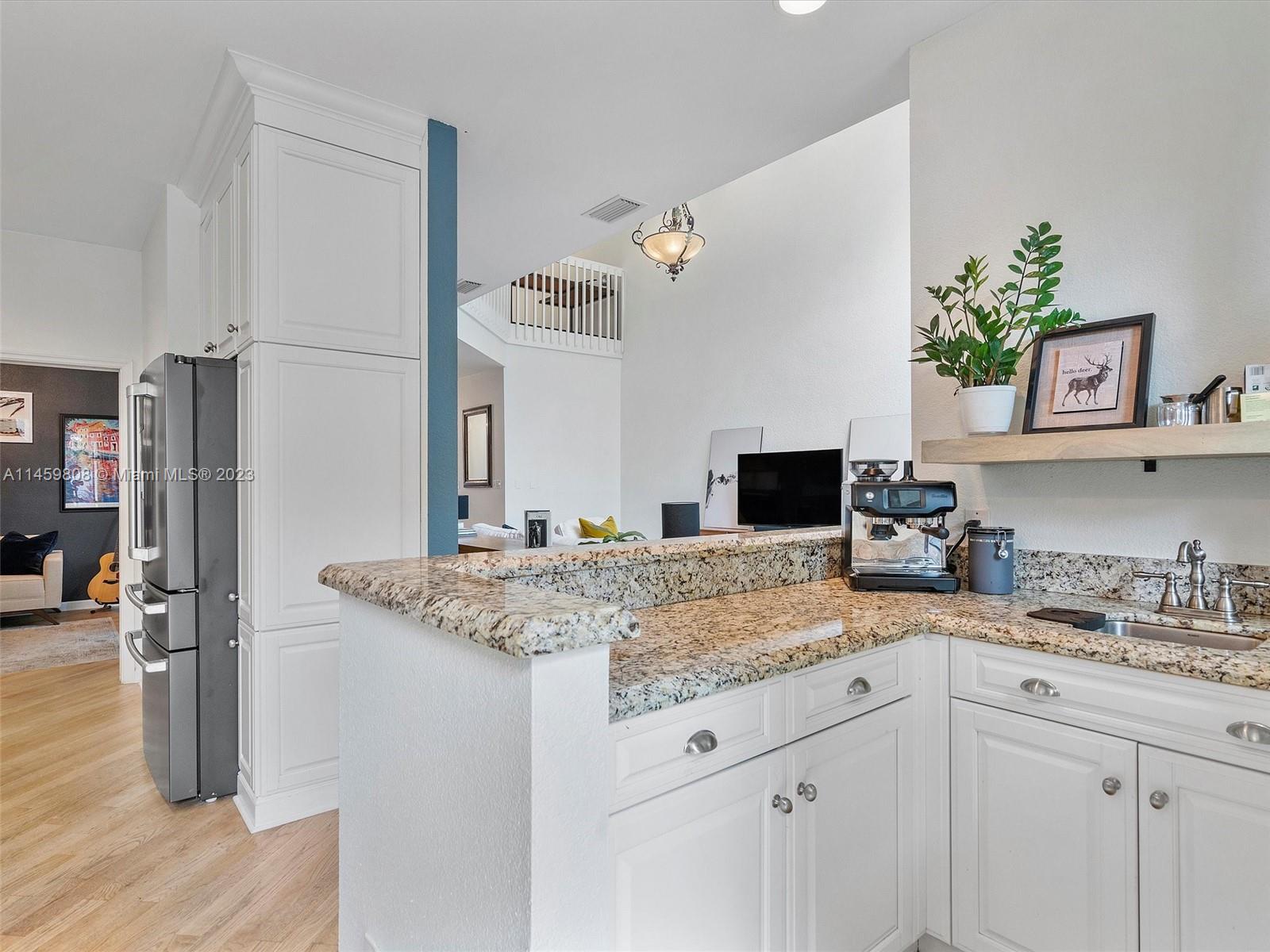 VICTORIA PARK CORR AMEN P - Residential