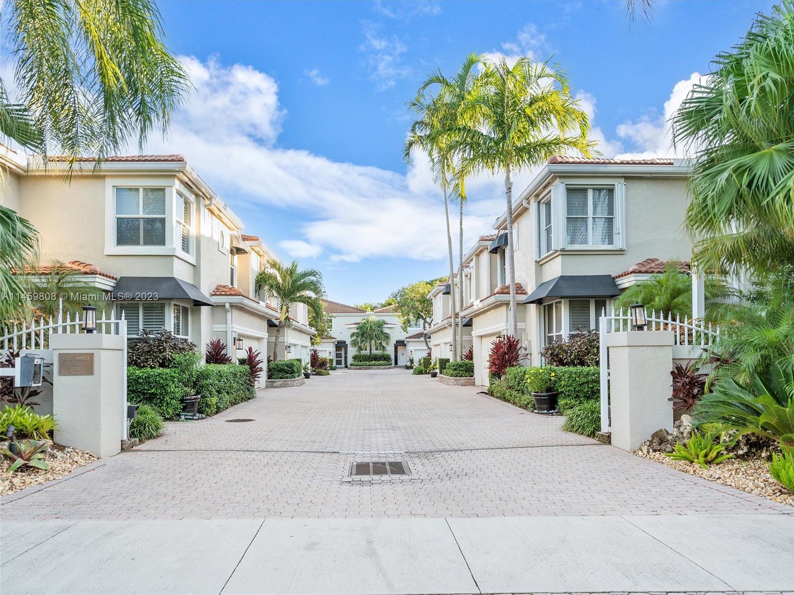 VICTORIA PARK CORR AMEN P - Residential