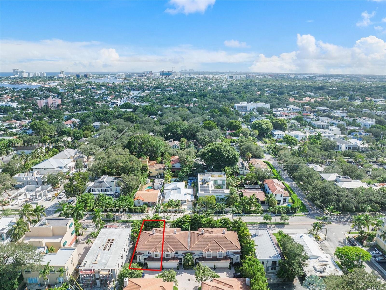 VICTORIA PARK CORR AMEN P - Residential