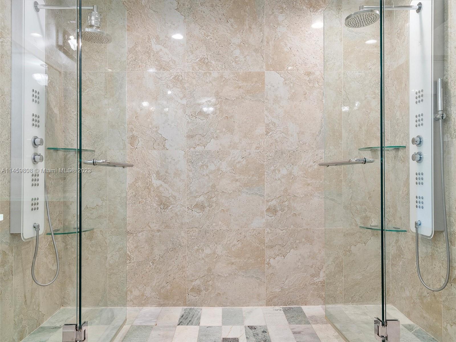 VICTORIA PARK CORR AMEN P - Residential