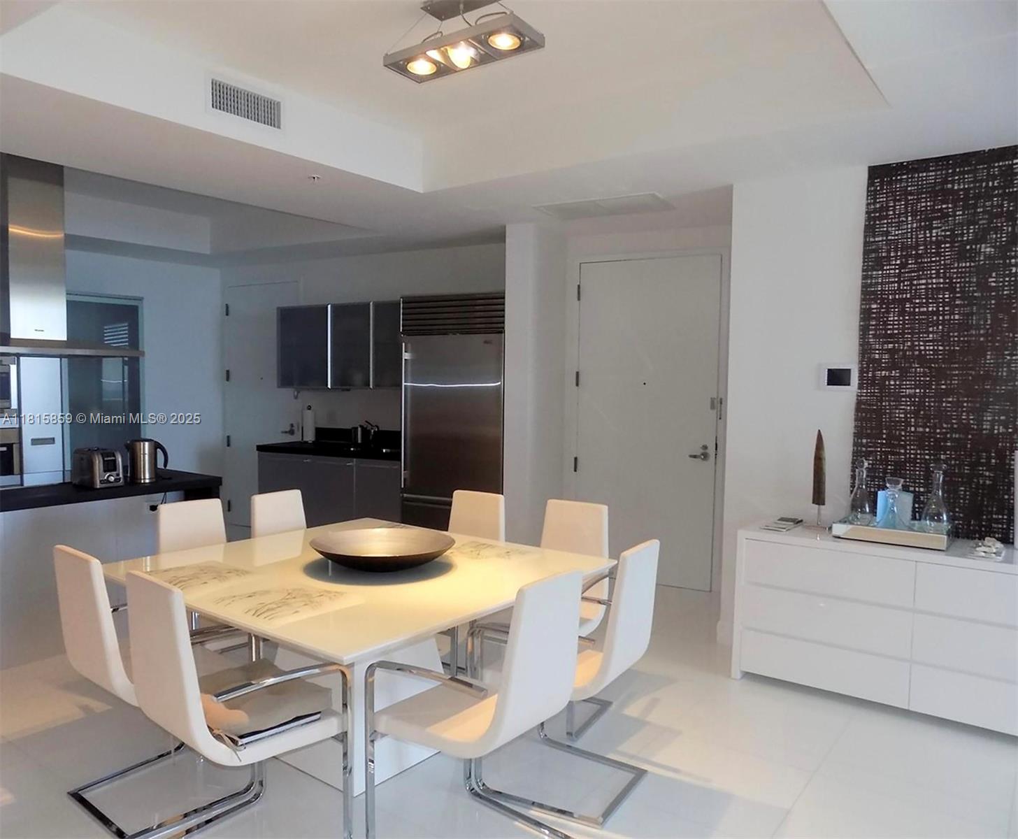 Property for Sale at 18201 Collins Ave 3906, Sunny Isles Beach, Miami-Dade County, Florida - Bedrooms: 2 
Bathrooms: 3  - $1,600,000