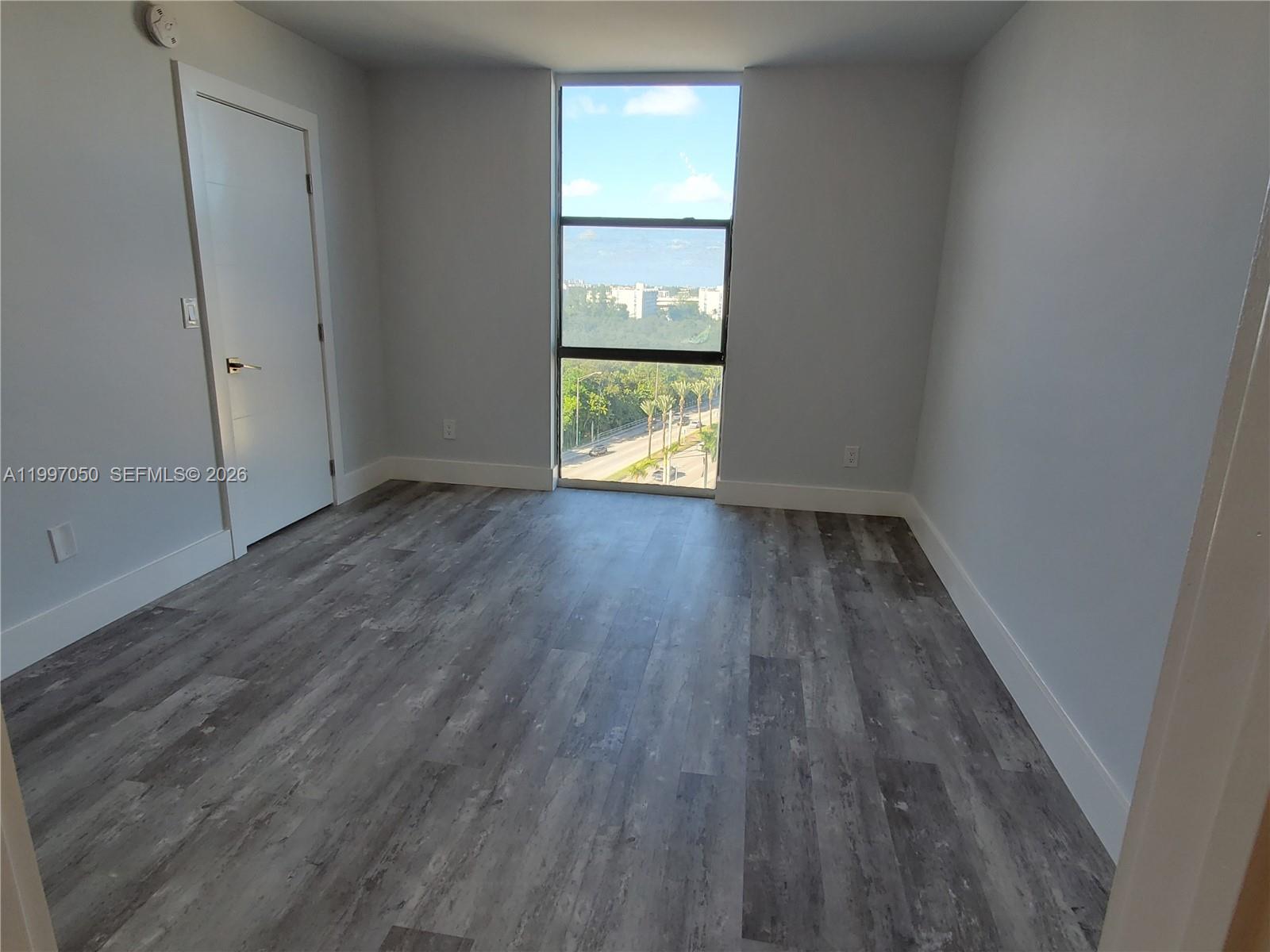 SAILBOAT CAY CONDO - Residential