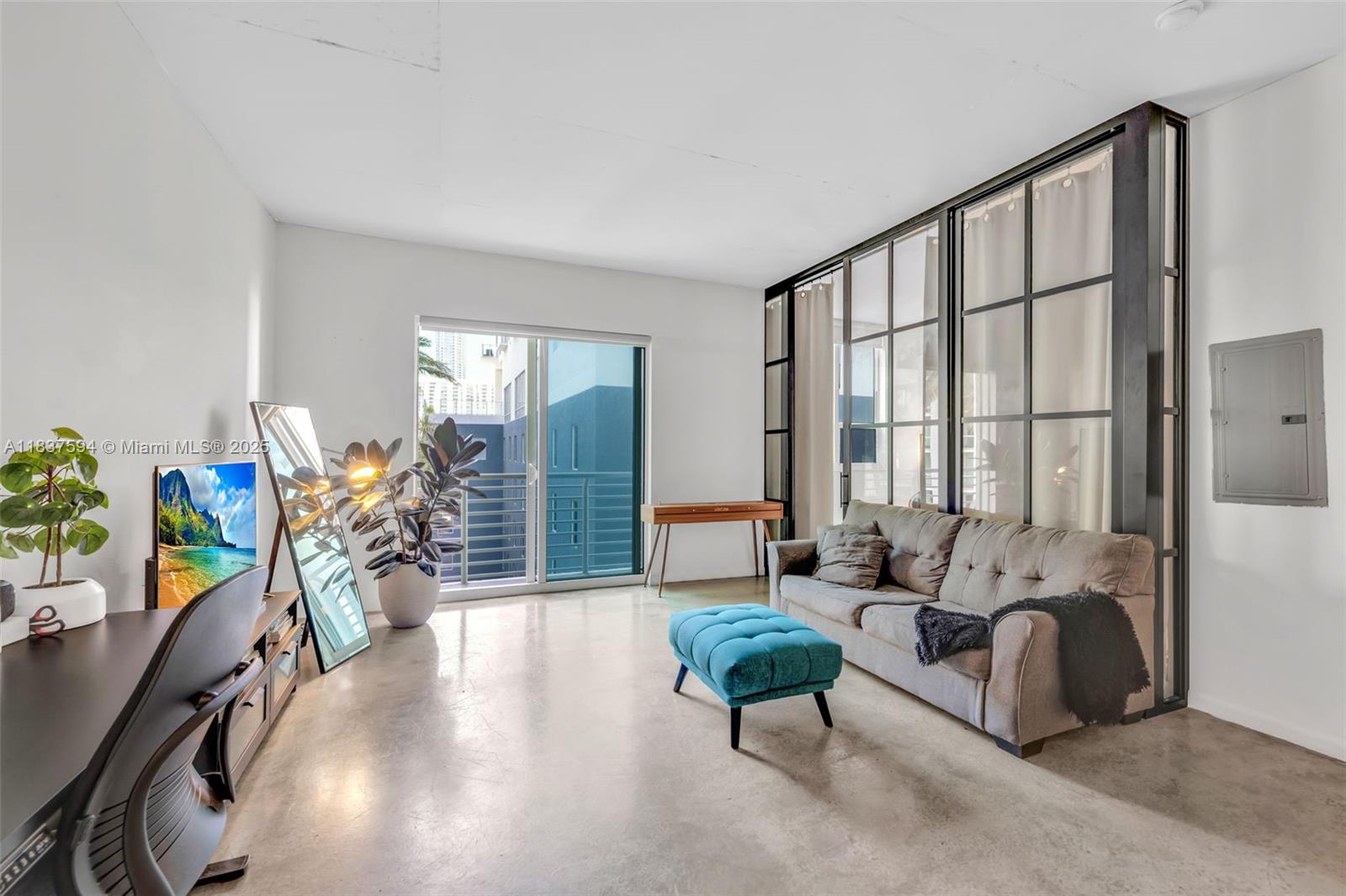 234 NE 3rd St 1108