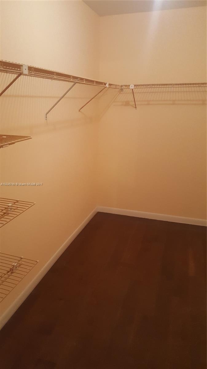 OAKLAND SHORES 1 CONDO - Residential Lease