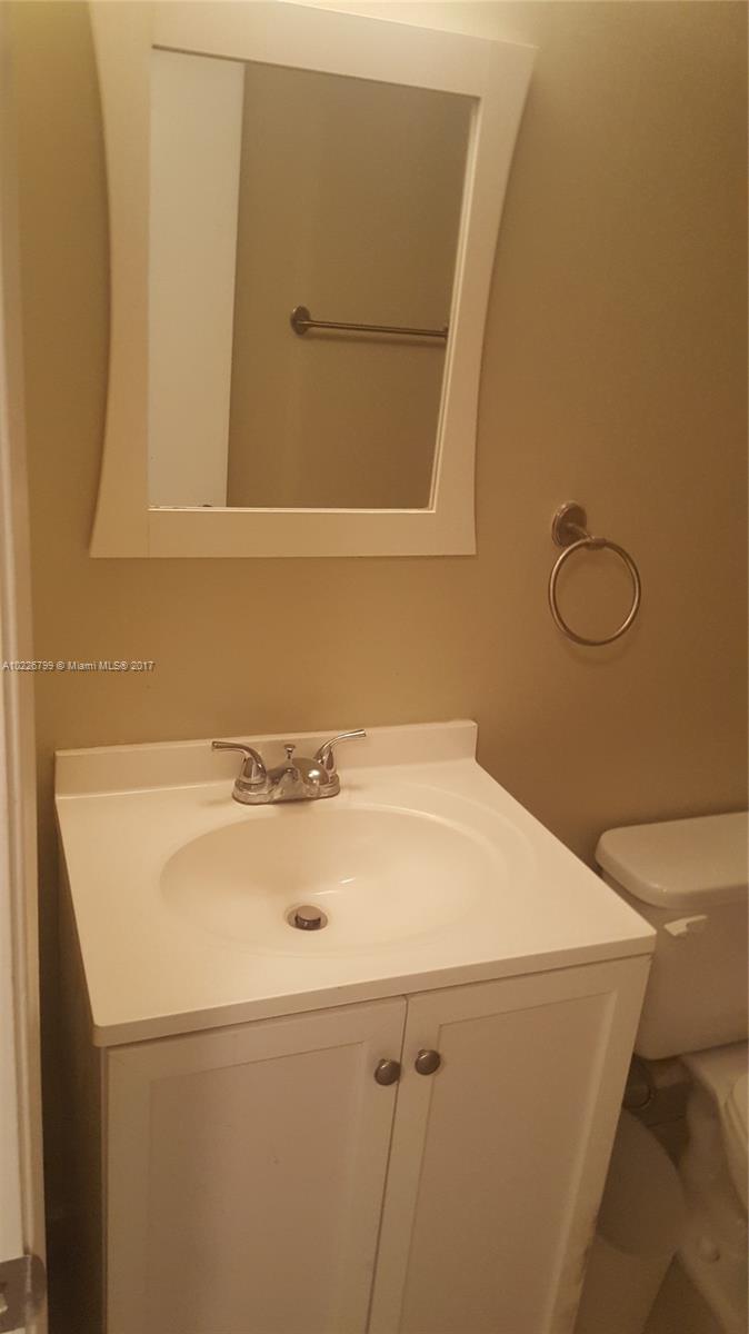 OAKLAND SHORES 1 CONDO - Residential Lease