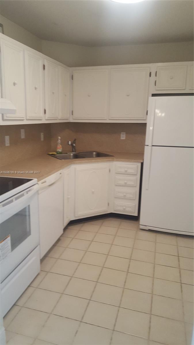 OAKLAND SHORES 1 CONDO - Residential Lease