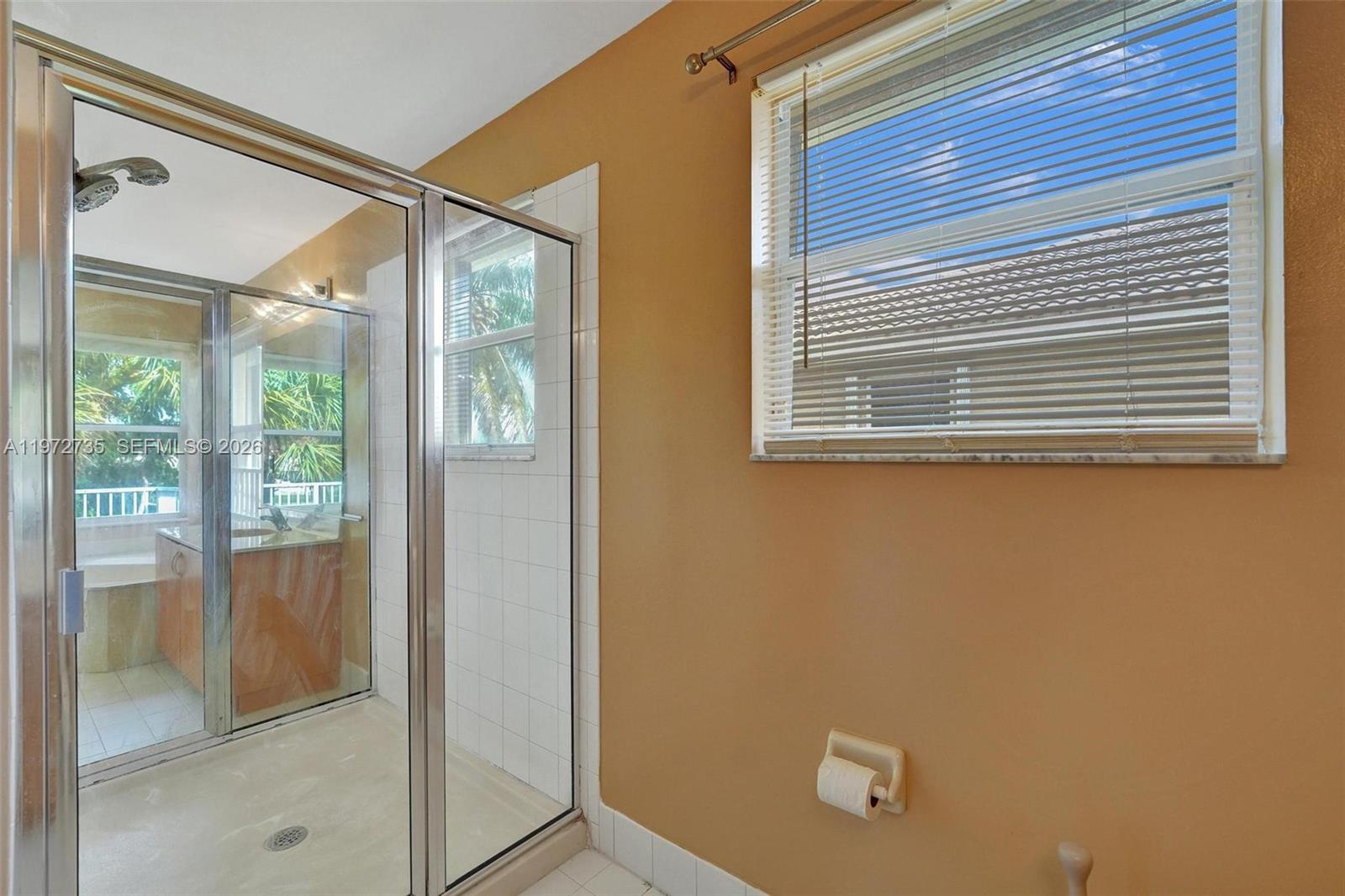 SILVER FALLS - Residential