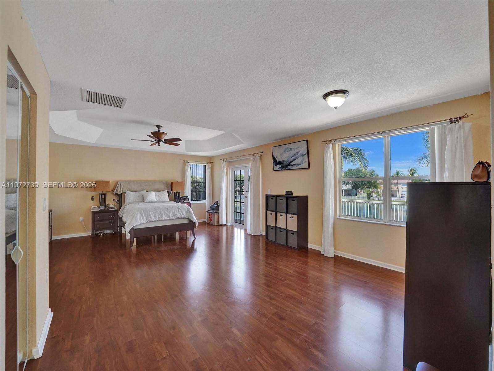 SILVER FALLS - Residential