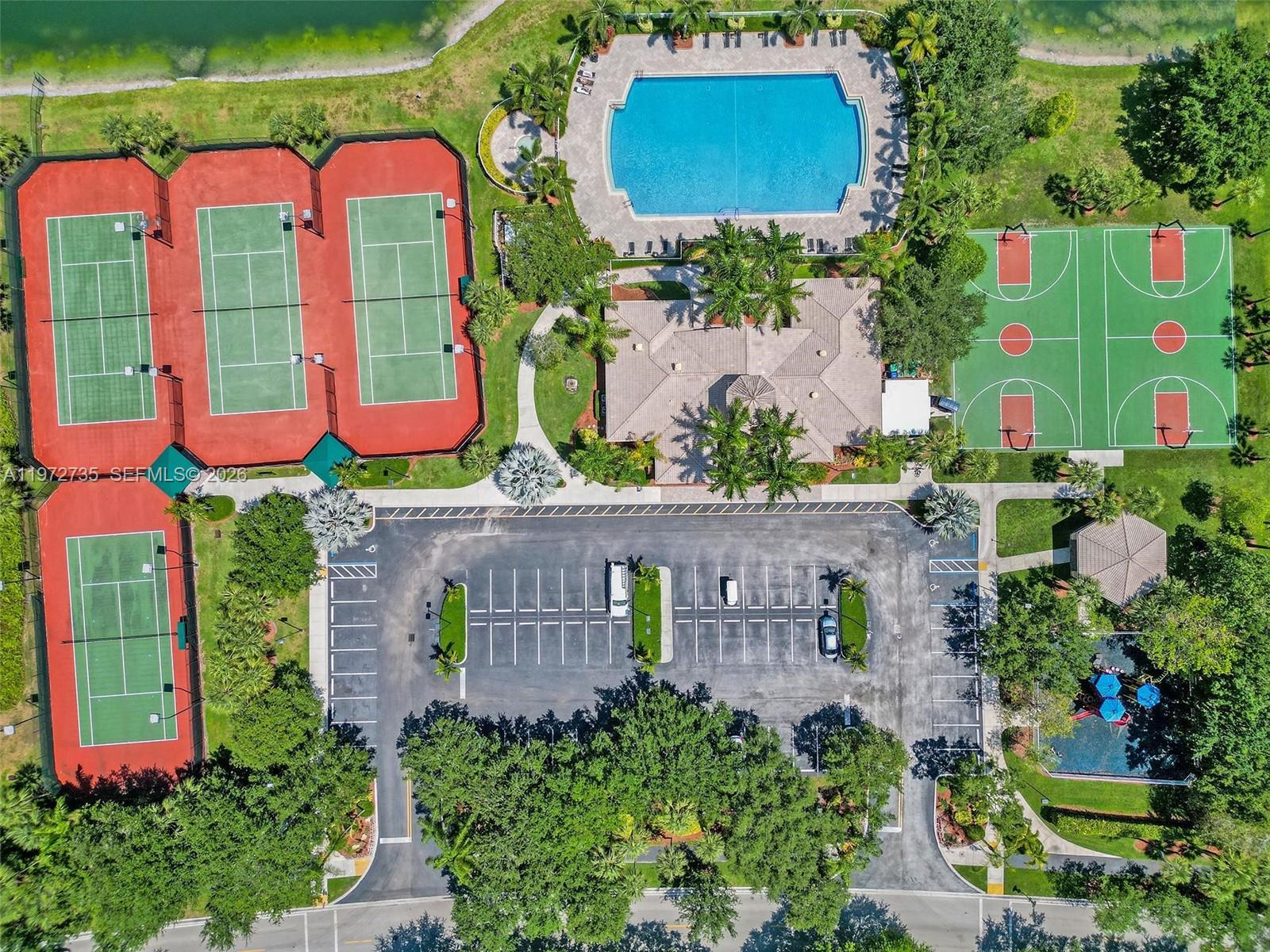 SILVER FALLS - Residential