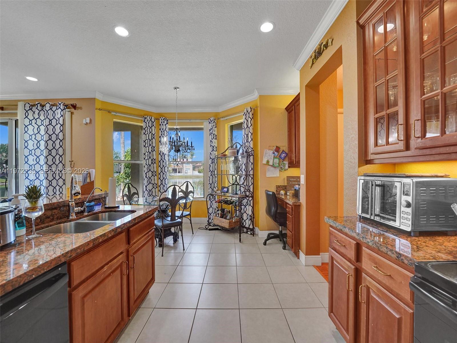 SILVER FALLS - Residential